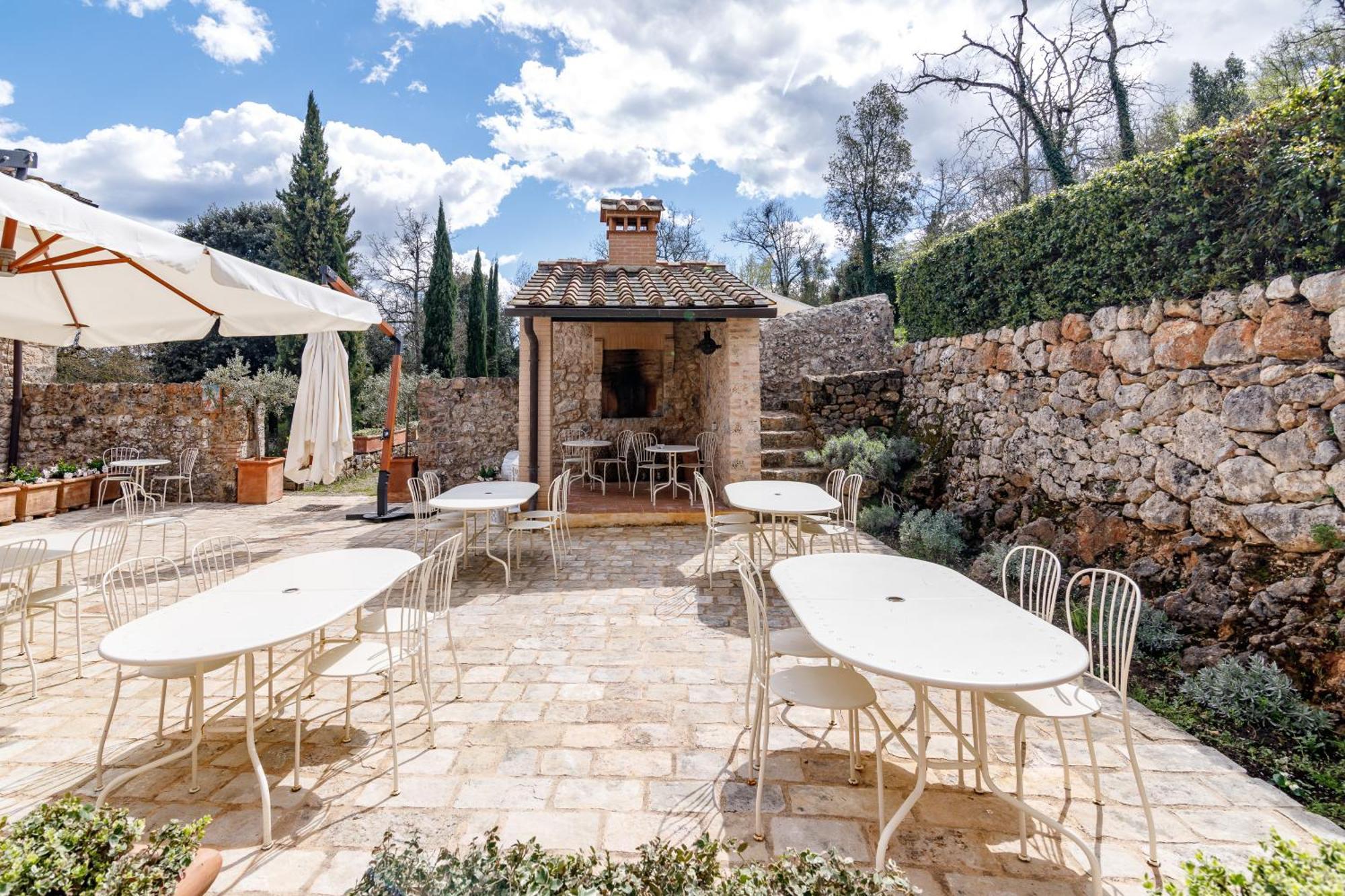 Relais La Costa Historical Residence Monteriggioni Eksteriør bilde
