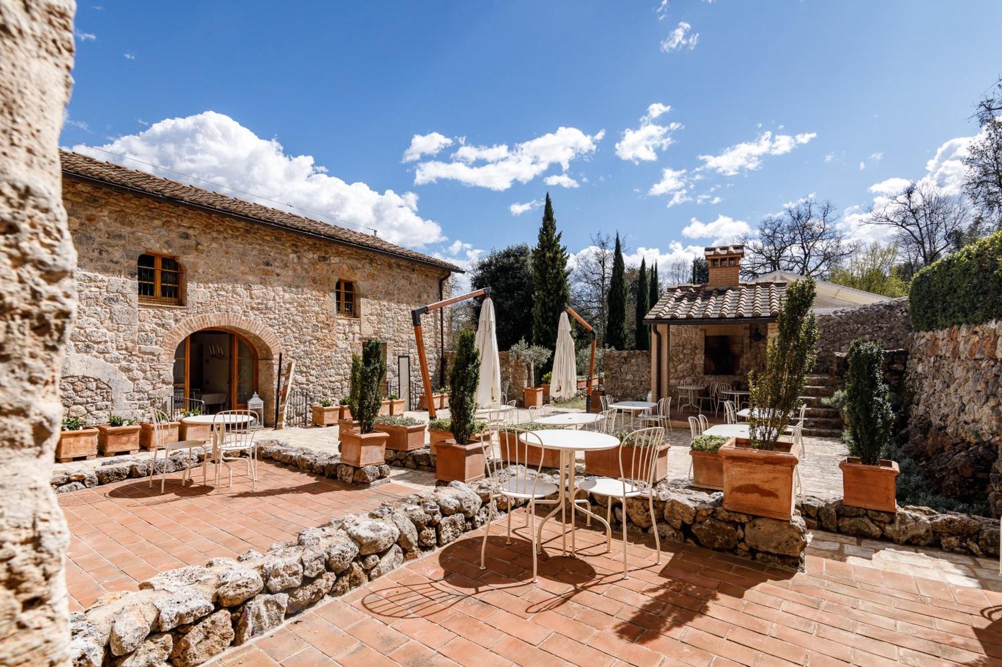 Relais La Costa Historical Residence Monteriggioni Eksteriør bilde